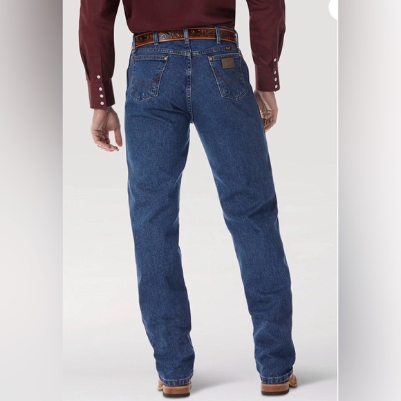 Wrangler Other - WRANGLER MEN'S MEDIUM WASH HIGH RISE ORIGINAL COWBOY BOOTCUT JEANS 32X32